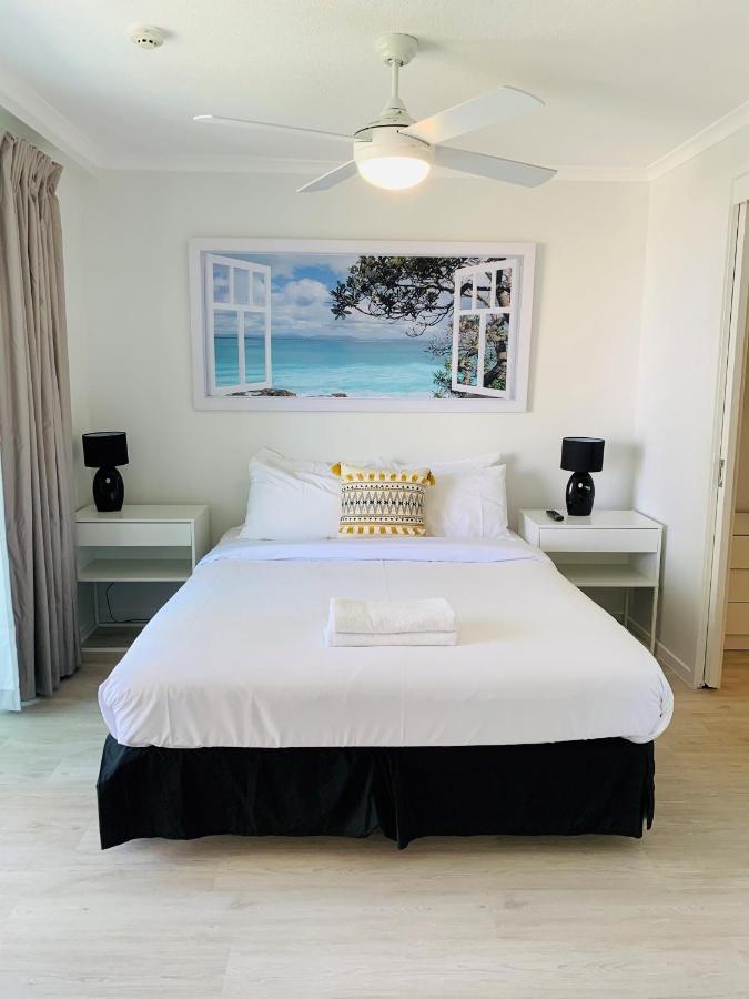 Emerald Sands Holiday Apartments Surfers Paradise Exterior photo